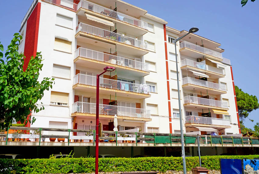 L'EMPORDÀ B2